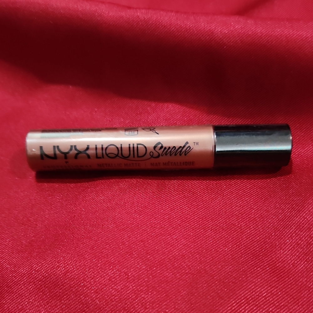 5/$20 NYX Suede Lipstick Matte Finish Nude LSCL 29